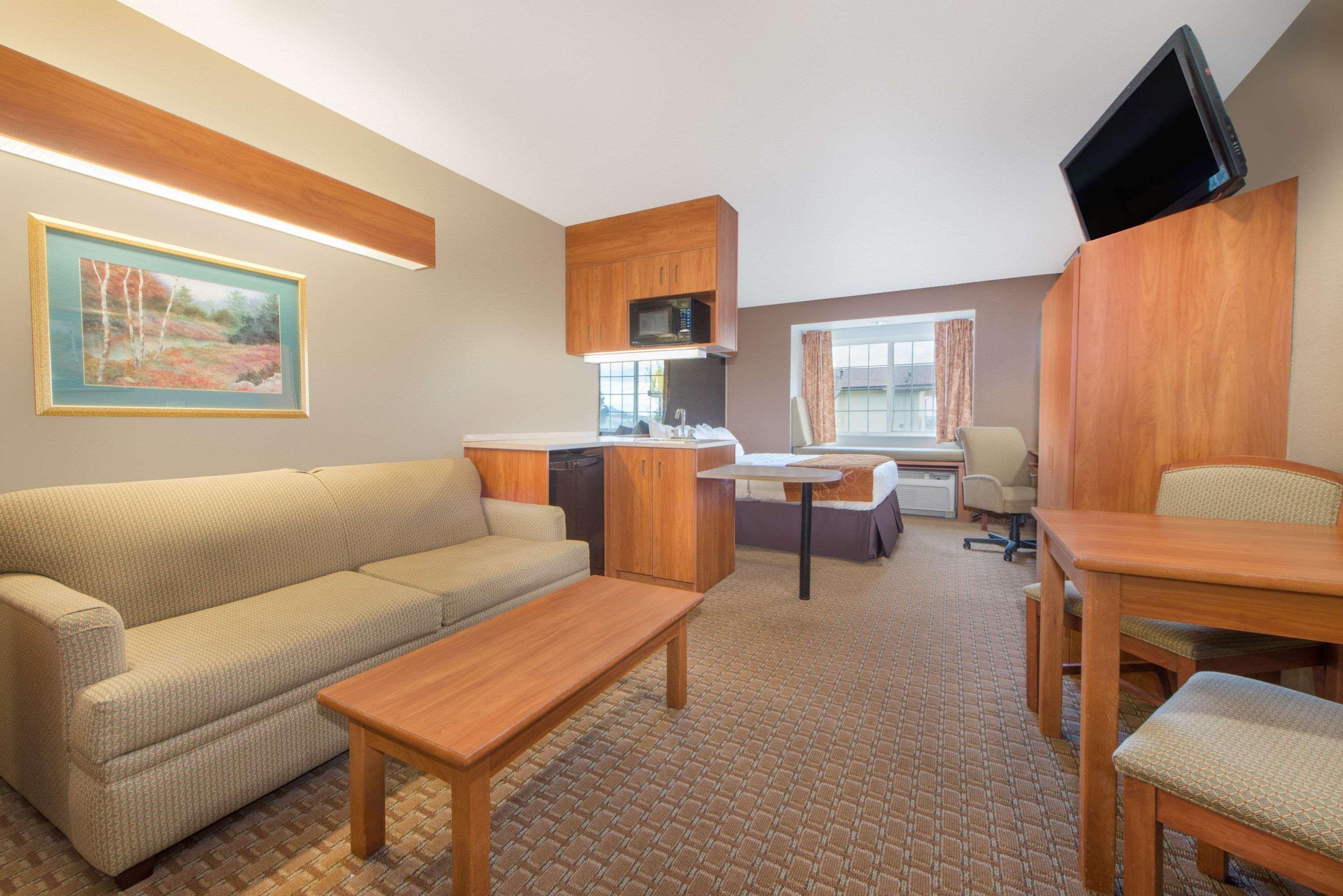 Microtel Inn & Suites Raton Dış mekan fotoğraf